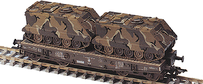 Heavy Goods Flatcar w/2 M113 -- US Army (camouflage)