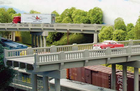 Vintage Highway Overpass -- Includes Pier - Kit - Scale 50'  15.2m-2