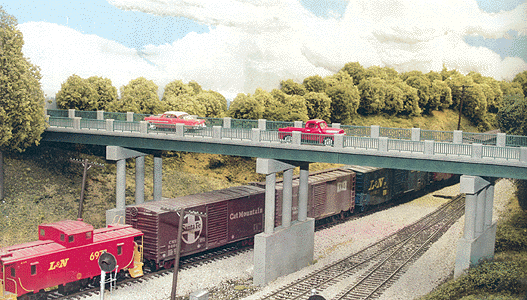 Wrought Iron Highway Overpass w/Adjustable Piers -- Kit - 150' Scale w/4 Piers-1