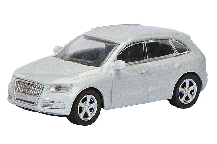 Audi Q5 - Assembled -- Ice Silver