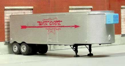 1951-1955 Fruehauf 34' Stainless Steel West Coast Reefer Trailer - Resin Kit -- Unpainted with West Coast Fast Freight Decals