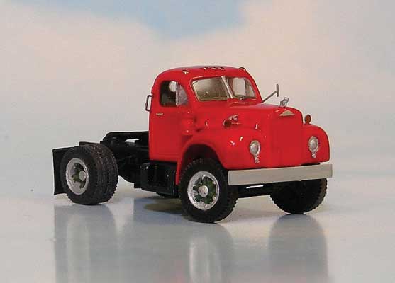 1957-1965 Mack B-67 Single-Axle Tractor Only - Resin Kit -- Undecorated