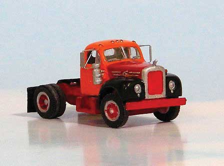 1953-1965 Mack B-61 Single-Axle Day-Cab Tractor Only - Resin Kit -- Undecorated