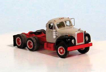 1953-1965 Mack B-61 Tandem-Axle Day-Cab Tractor Only - Resin Kit -- Undecorated