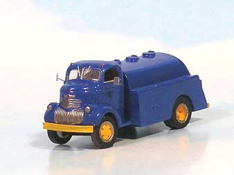 1941-1947 Chevrolet Gasoline Tank Truck - Resin Kit -- Unpainted
