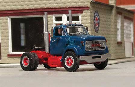 1966-1977 GMC Single-Axle Tractor w/Low-Mount Cab & Short Hood - Resin Kit -- Undecorated