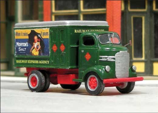 1940-1947 Dodge Cab-Over-Engine (COE) Delivery Truck - Kit -- Undecorated Resin Kit with Railway Express Agency Decals