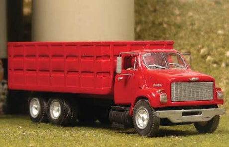 1987-1989 GMC Slope-Hood Brigadier Tandem Grain Truck - Resin Kit -- Unpainted Resin Castings