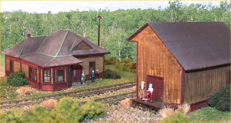 Rockingham Junction Station & Freight House -- Kit - Station: 3-1/4 x 4-1/4"  8.3 x 10.8cm; House: 4 x 2-1/2"  10.2 x 6.4-2