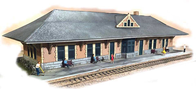 Lines West Station -- Laser-Cut Kit - 9-3/4 x 3-1/2 x 2-1/2"  24.8 x 8.9 x 6.4cm