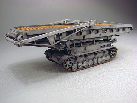 WWII German Armed Forces Bridge Layers - Kit -- BruckenlegepanzerIV Armored Vehicle-Launched Bridge