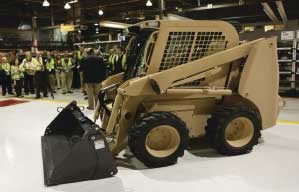 M400W Skid Steer Loader - Unpainted Resin Kit -- U.S. Army