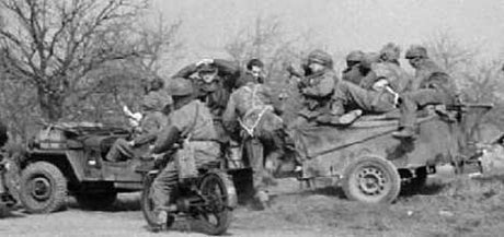 British Paratrooper Figures -- Gun Crew