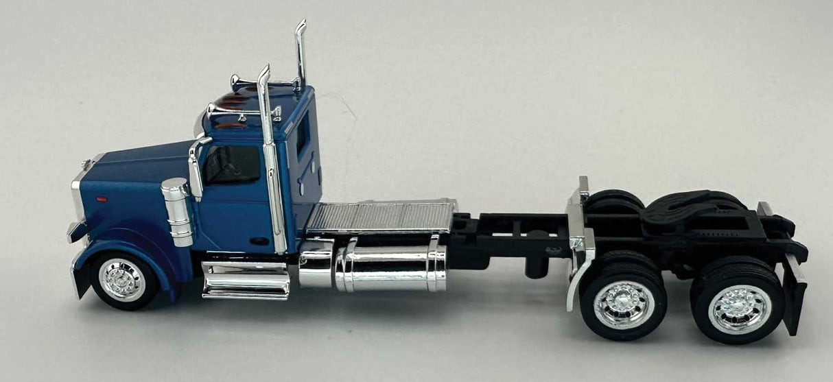 Peterbilt 589 2-Axle Day-Cab Semi Tractor - Assembled -- Metallic Blue-3