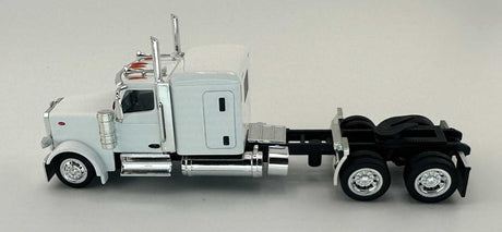 Peterbilt 589 72" Sleeper-Cab Semi Tractor - Assembled -- White-3