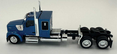 Kenworth 990 Flat-Top Sleeper-Cab Semi Tractor - Assembled -- Metallic Blue-3