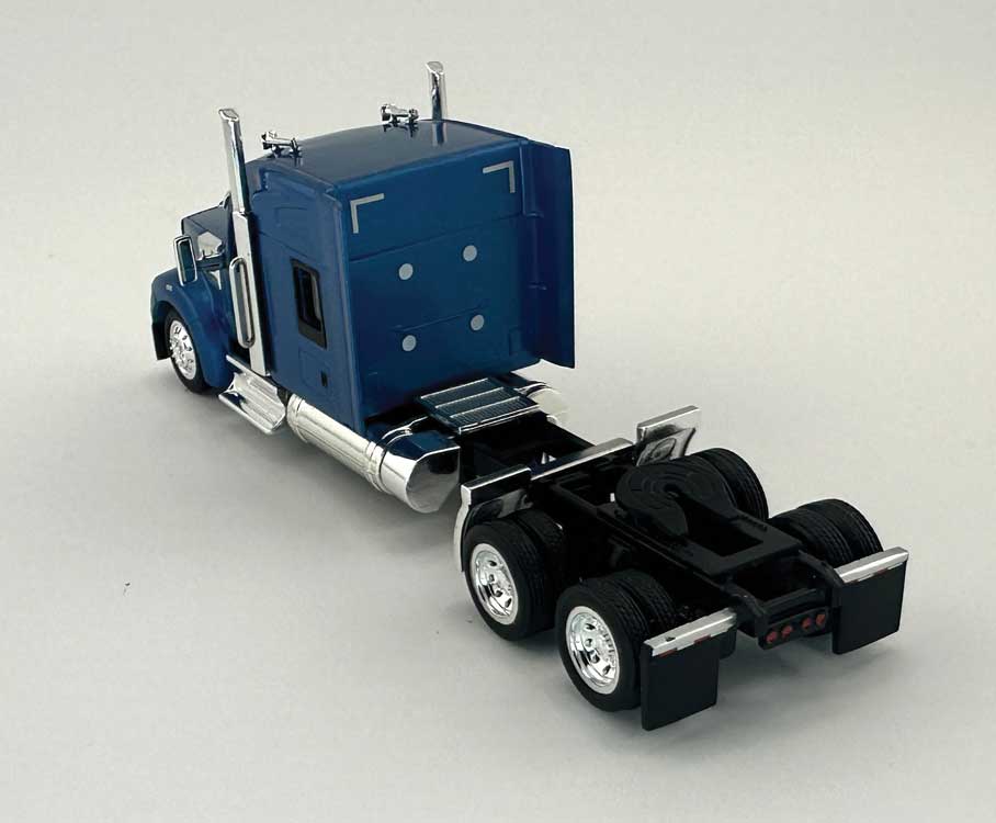 Kenworth 990 Stand-Up Sleeper-Cab Semi Tractor - Assembled -- Metallic Blue-2