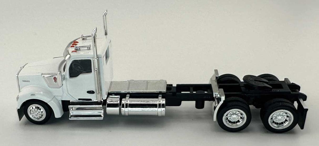 Kenworth 990 2-Axle Day-Cab Semi Tractor - Assembled -- White-3