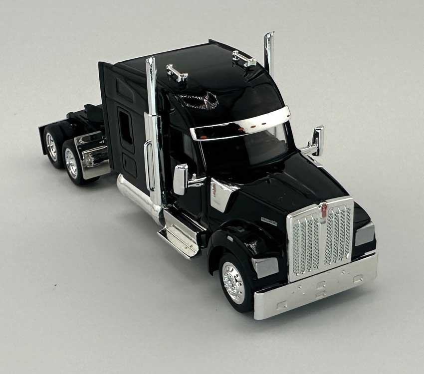 Kenworth 990 Stand-Up Sleeper-Cab Semi Tractor - Assembled -- Black-1