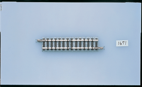Insulator Track G70-W - Fine Track -- 2-3/4" 70mm Section