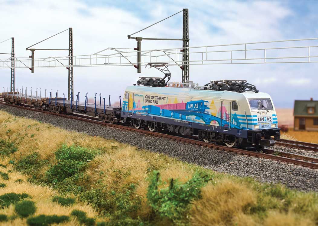 Freight Train Starter Set - Sound and DCC -- Railpool/Lineas Electric, 2 Stake Cars, Track Oval, Mobile Station-1