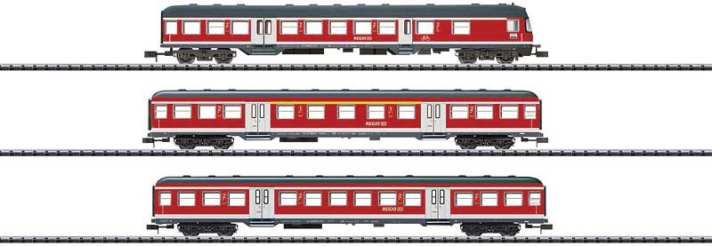 Regional Express 3-Car Set - Ready to Run - Minitrix -- German Federal Railway (Era VI; red, black, white)