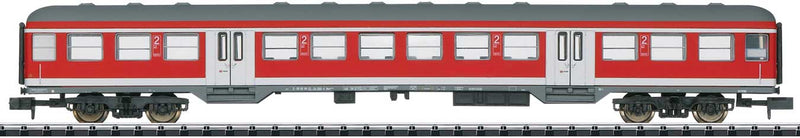Type Dm 903 Baggage Car - Ready to Run - Minitrix -- German Federal Railway - City-Bahn (Era IV 1987; ivory, orange)