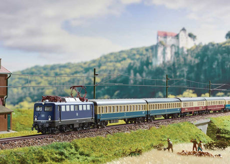 Class 110 Electric - Sound and DCC - Minitrix -- German Federal Railway #110 246-6  (Era IV 1988, blue, black)-2