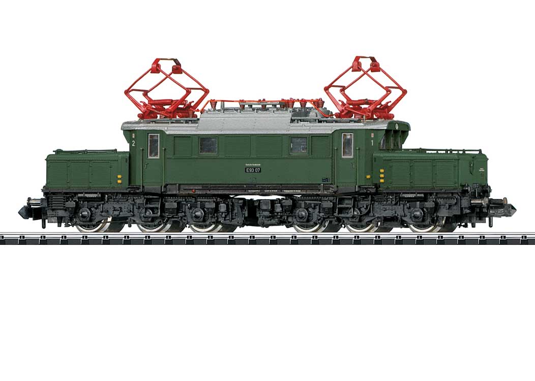 Class E 93 Electric - Sound and DCC-SX - Minitrix -- German Federal Railroad DB #E 93 07 (Era III, green, silver, black)