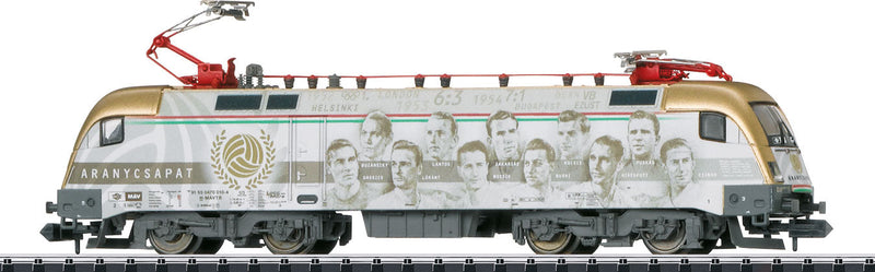 Class Es 64 U2 Electric - Standard DC - Minitrix -- Hungarian State Railways (Era VI; white, 1950s Natioanl Football "Gold Team-1