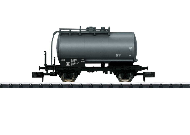 2-Axle Tank Car - Ready to Run - Hobby -- German State Railroad DR (Era IV; gray, black)