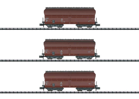Type kkt 57 4-Axle Dump/Hopper 3-Pack - Ready to Run - Minitrix -- German Federal Railroad DB (Era III 1960s, Boxcar Red, Coke Service)-1