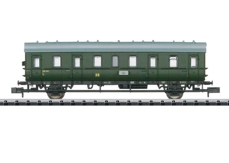2 Type DR B 541 & Btr-541 Commuter Set - Ready to Run - Minitrix -- German State Railroad DR (Era III 1964, green, gray)-1