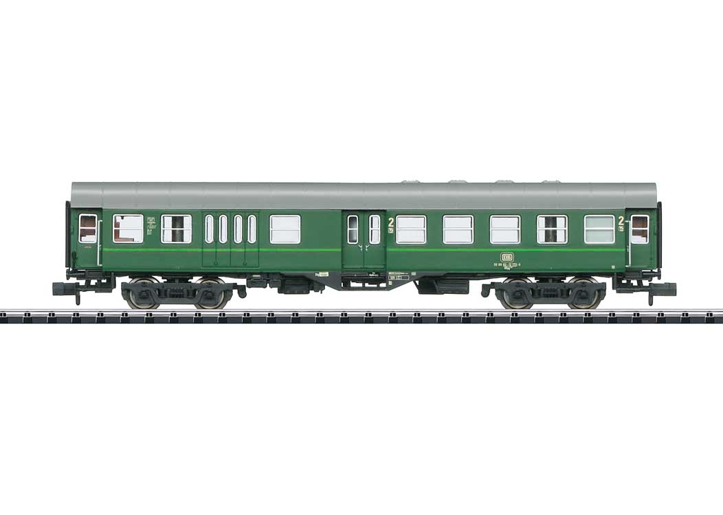 Type BDyg 532 2nd Class Rebuild Combine - Ready to Run - Minitrix -- German Federal Railroad DB (Era IV 1984, green, gray)