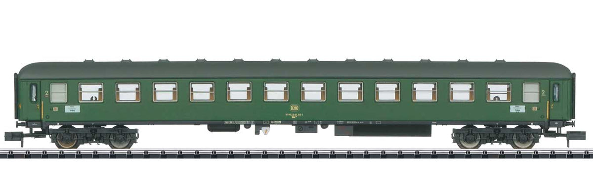 Type Bum 234 2nd Class Coach - Ready to Run -- German Federal Railroad DB (Era IV 1973, green, gray)