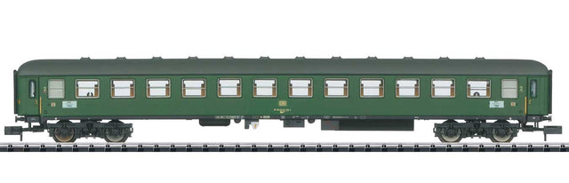 Type Bum 234 2nd Class Coach - Ready to Run -- German Federal Railroad DB (Era IV 1973, green, gray)