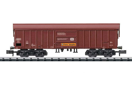 Type Taes 890 Covered Gondola w/Hinged Roof - Ready to Run -- German Federal Railroad DB (EraIV, Boxcar Red)