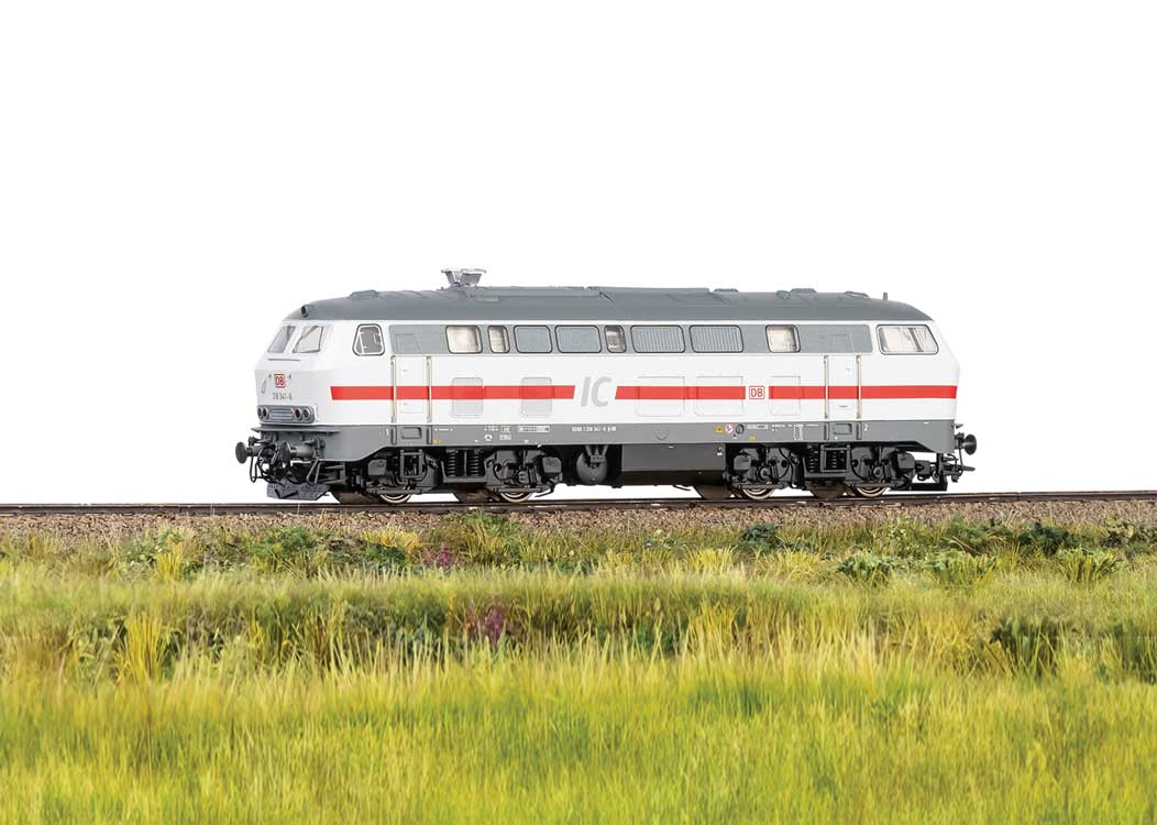 Class 218 Diesel - Sound and DCC -- German Railroad DB AG #218 341-6 (Era VI, IC Scheme, white, gray, red)