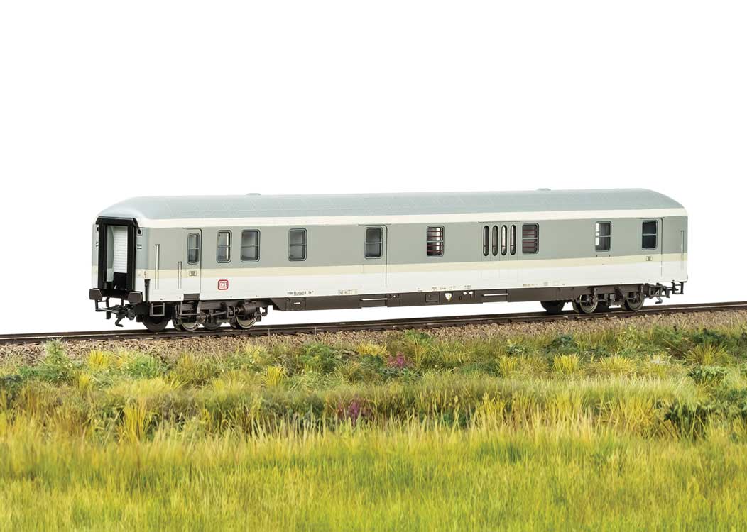 Type Dm 903 Baggage Car - Ready to Run -- German Federal Railroad DB (Era V 1993, gray)-1