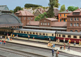 FD Konigssee 2 Passenger Car Set - Ready to Run -- German Federal Railroad DB (Era IV 1988, mixed schemes)-4