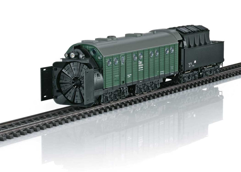 Henschel Steam Rotary Snowplow with Tender and Working Plow Wheel - RTR -- German State Railroad DR (Era IV, green, black, gray)-1