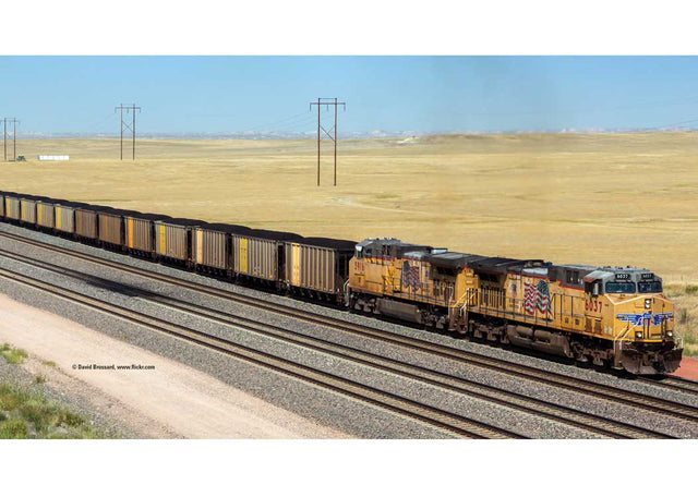 Modern Hopper Car 6-Pack - Ready to Run -- Union Pacific