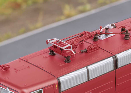 Class 181.2 Electric - Sound and DCC -- Schluenss Railroad Logistics SEL #181 218-9 (Era VI 2025, red, white, gray)-2