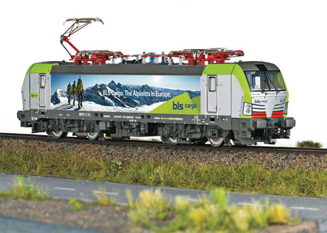 Siemens Vectron Class 475 Electric -Sound and DCC -- BLS Cargo #475 417 (Era VI 2021, gray, green, Mountain Mural)-1