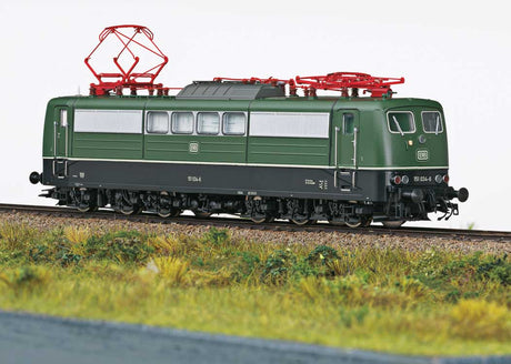 Class 151 Electric - Sound and DCC -- German Federal Railroad DB #151 034-6 (Era IV, green, black)-1