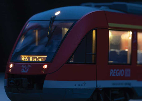 Class 648.2 LINT 41 Diesel Rail Car - Sound and DCC -- German Railroad DB AG #648 206-0, 648 706-9 (Era VI 2016, red, gray, white)-3
