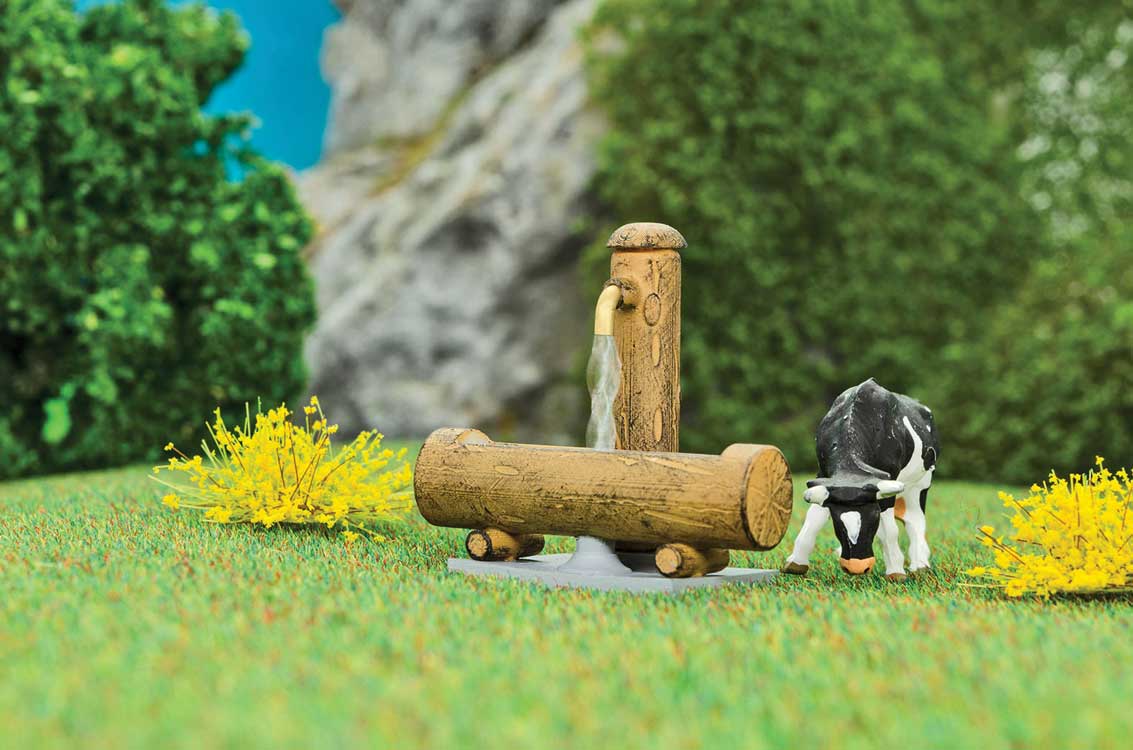 Animated Log Fountain/Trough/Well -- 1-3/16 x 11/16 x 1-1/8" 3 x 1.8 x 2.9cm, 1-5/8"  4.2cm Under Layout Depth-2