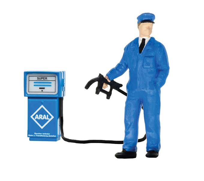 Animated Gas Station Attendant -- 4.2cm Under Layout Mount Depth-3