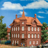Railroad Rooming House Corner Building - Kit -- 4-1/2 x 4-1/2 x 7-1/4"  11.5 x 11.5 x 18.5cm