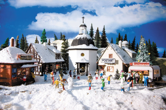 Christmas Village -- Kit - 5 Buildings